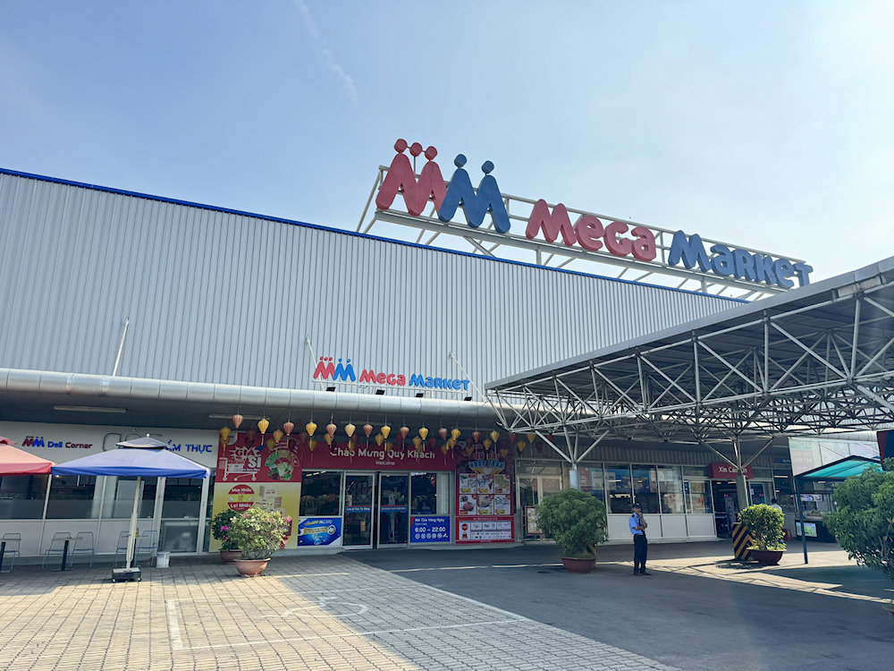 Mega Market Vietnam is a wholesale and retail supermarket that provides a wide variety of products for both families and businesses
